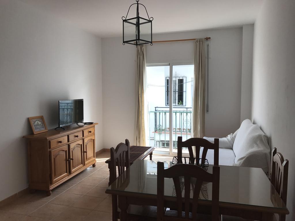 Easy Nerja Apartments Exterior photo